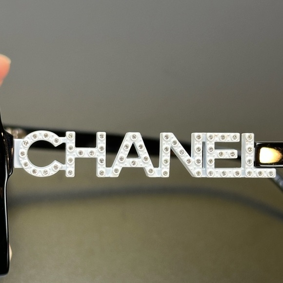 Chanel Sunglasses Rhinestone Logo 5422-B-A c.1026/S4 100% UVA UVB Protection - Picture 5 of 16